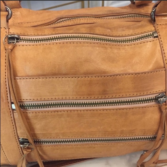 ❌sold on Ⓜ️ercari ❌ Botkier Venice Exposed - Picture 3 of 8